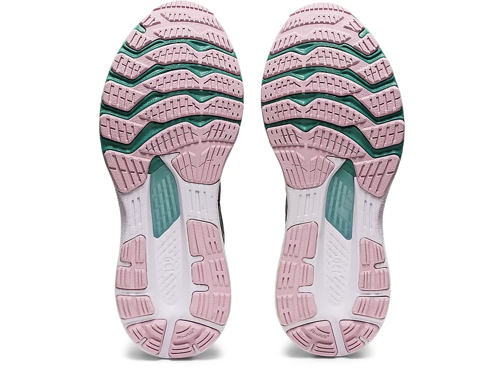 GEL-KAYANO 28